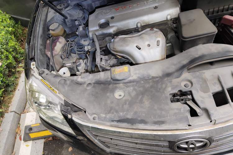 Used Toyota Camry 2011 200G Classic Anniversary Edition Engine Bay Right