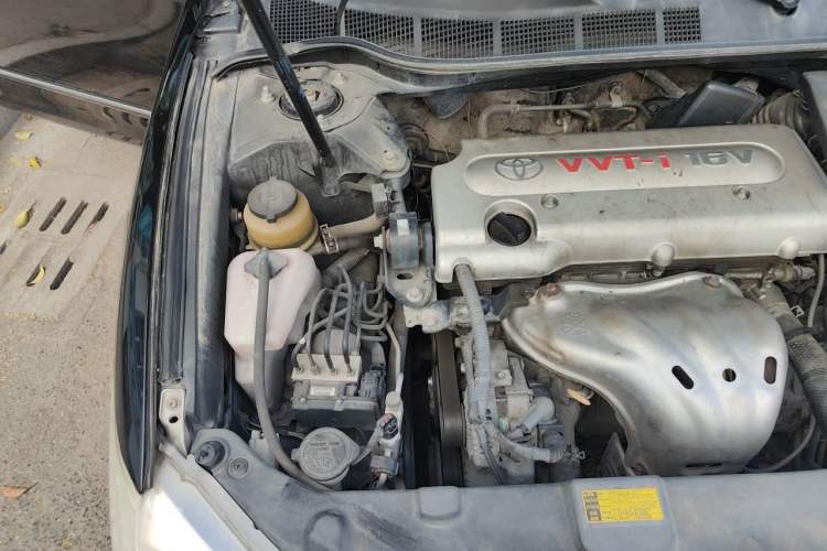 Used Toyota Camry 2011 200G Classic Anniversary Edition Engine Bay Right