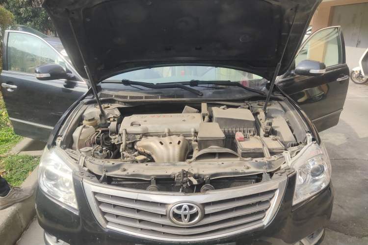 Used Toyota Camry 2011 200G Classic Anniversary Edition Engine Bay