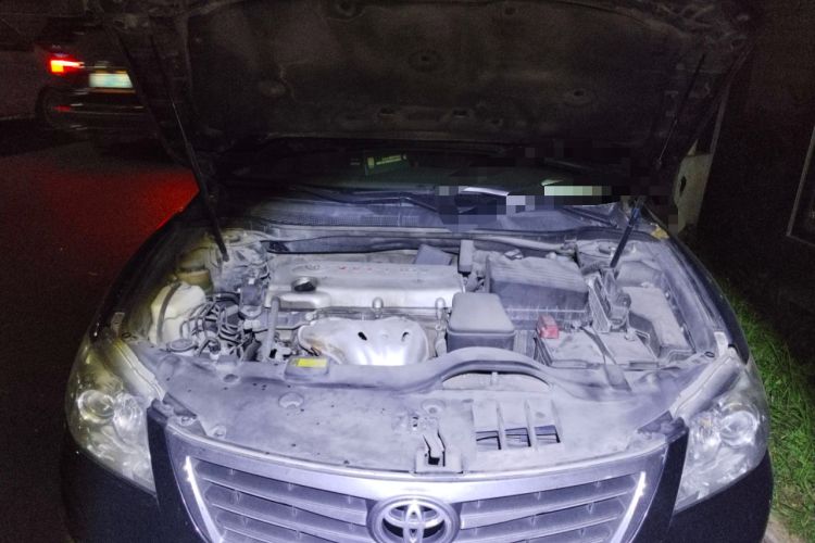Used Toyota Camry 2011 200G Classic Anniversary Edition Engine Bay