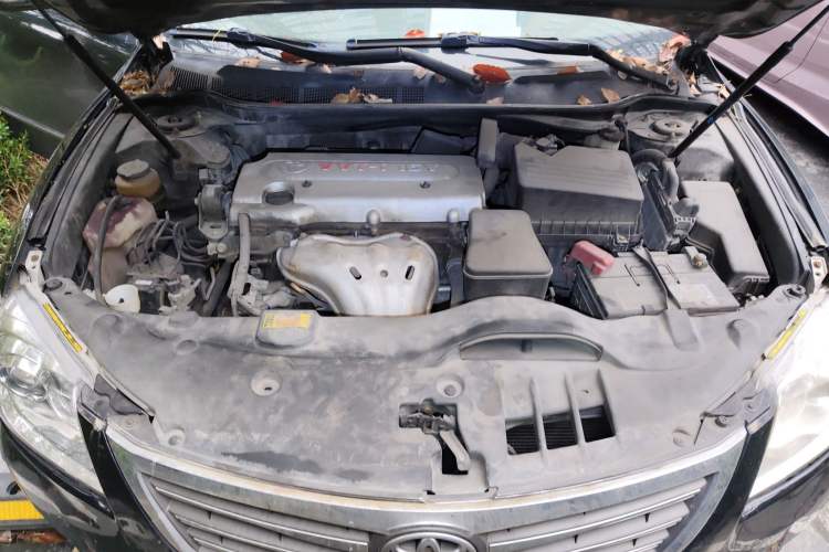 Used Toyota Camry 2011 200G Classic Anniversary Edition Engine Bay