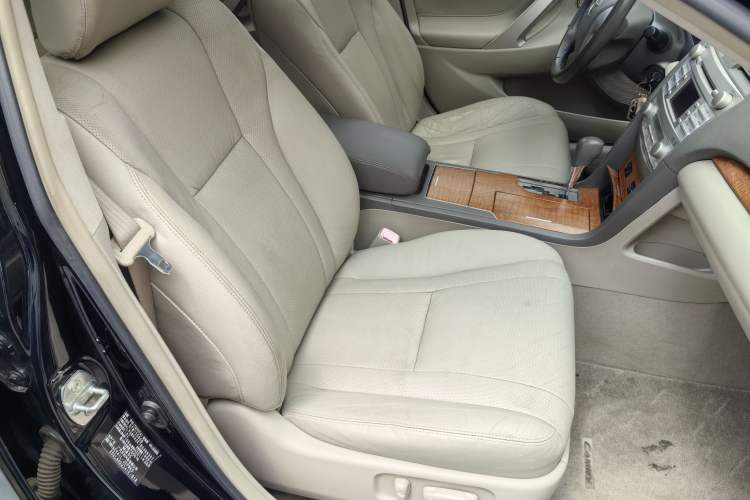 Used Toyota Camry 2011 200G Classic Anniversary Edition Exterior 4