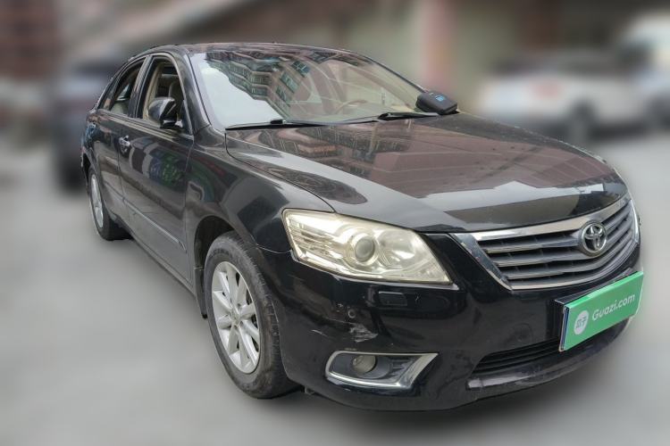 Used Toyota Camry 2011 200G Luxury Anniversary Edition Front Right 45 Deg
