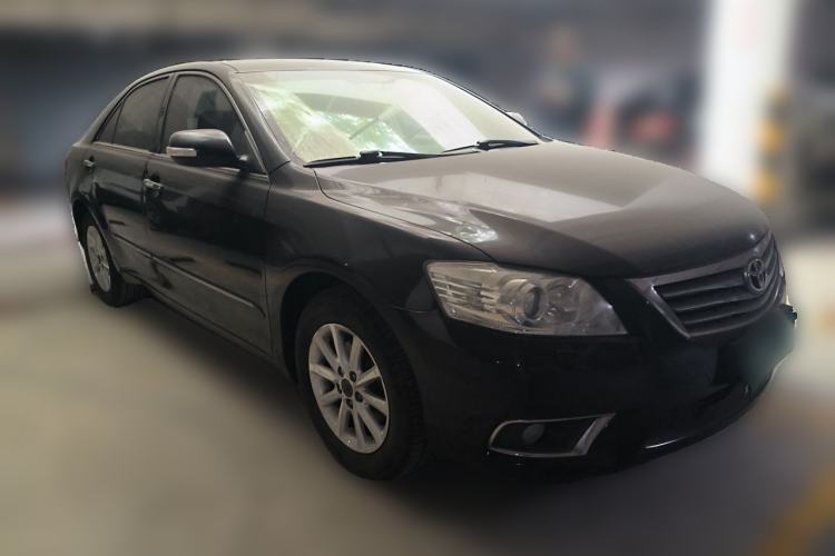 Used Toyota Camry 2011 240G Luxury Anniversary Edition Front Right 45 Deg