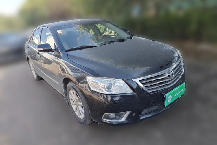 Used Toyota Camry 2011 240G Luxury Anniversary Edition Front Right 45 Deg