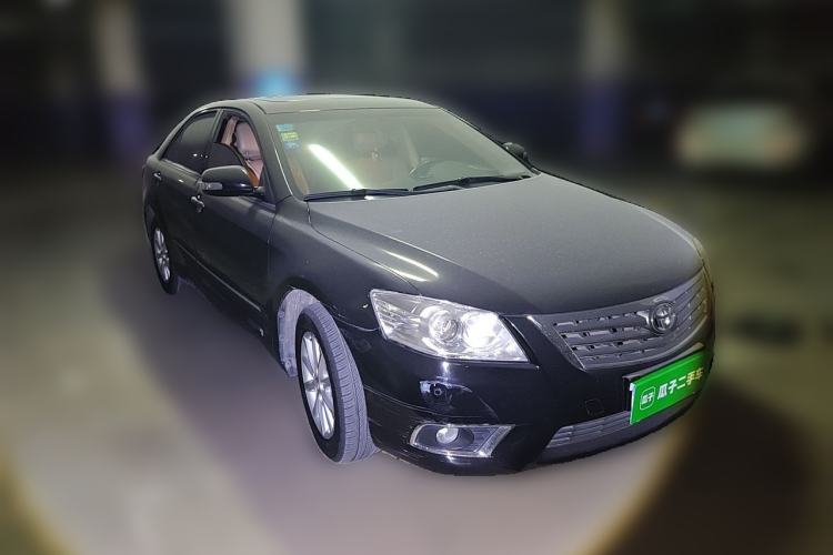 Used Toyota Camry 2011 200G Classic Anniversary Edition Front Right 45 Deg