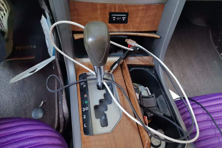 Used Toyota Camry 2011 200E Elite Sunroof Edition Gear Lever