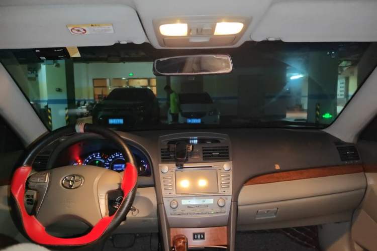 Used Toyota Camry 2011 240G Classic Anniversary Edition Headliner