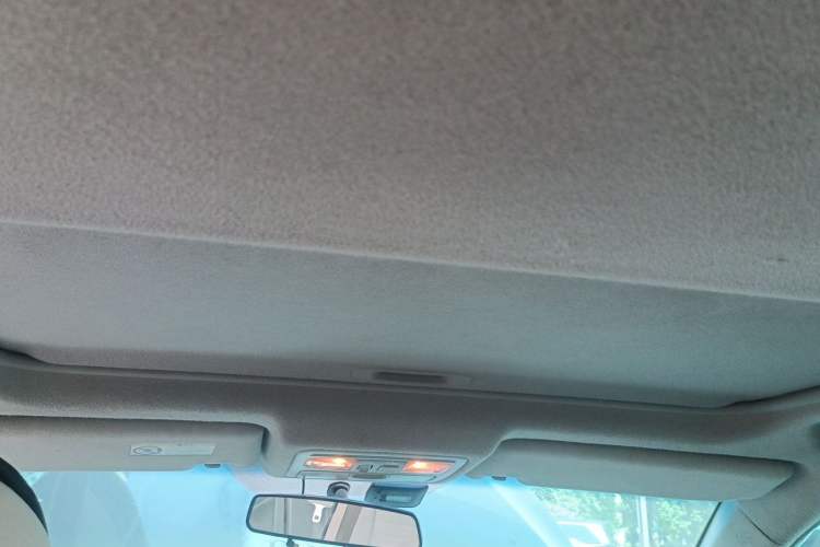 Used Toyota Camry 2011 200G Luxury Anniversary Edition Headliner