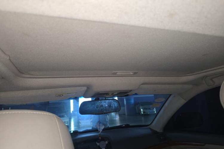Used Toyota Camry 2011 200G Classic Anniversary Edition Headliner