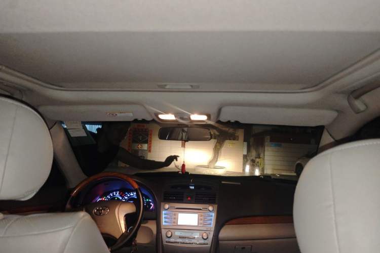 Used Toyota Camry 2011 200G Classic Anniversary Edition Headliner