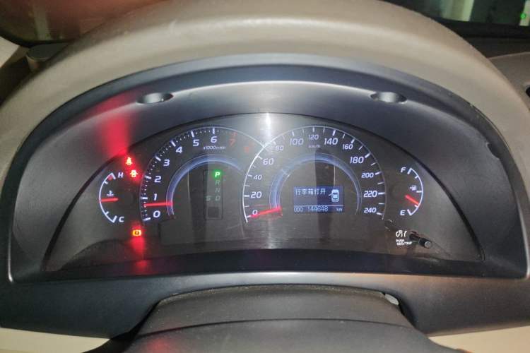 Used Toyota Camry 2011 240G Classic Anniversary Edition Instrument Cluster