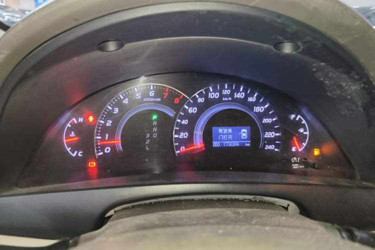 Used Toyota Camry 2011 200G Classic Anniversary Edition Instrument Cluster