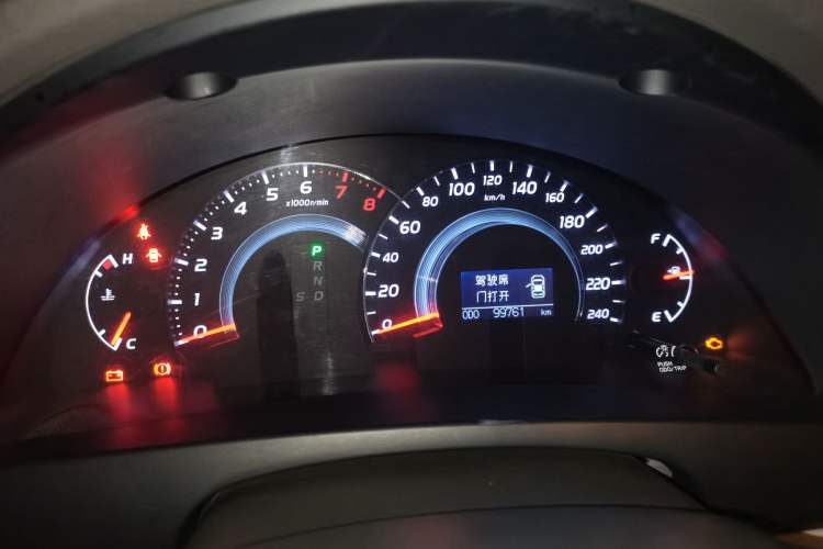 Used Toyota Camry 2011 240G Luxury Anniversary Edition Instrument Cluster