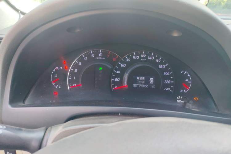 Used Toyota Camry 2011 200G Classic Anniversary Edition Instrument Cluster