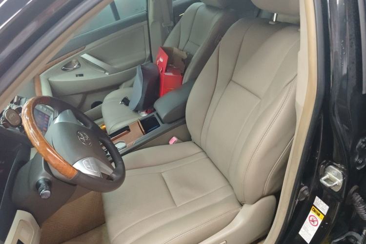 Used Toyota Camry 2011 240G Luxury Anniversary Edition Left Front Seat
