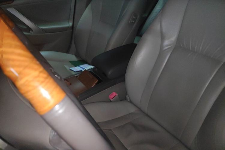 Used Toyota Camry 2011 240G Luxury Anniversary Edition Left Front Seat