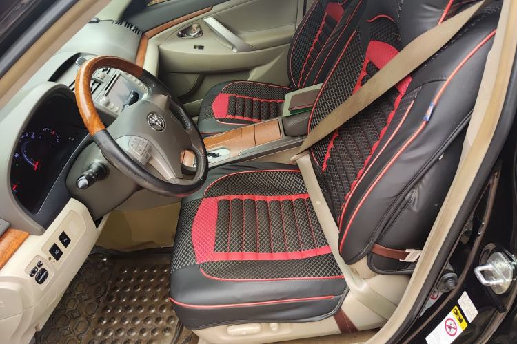 Used Toyota Camry 2011 240G Luxury Anniversary Edition Left Front Seat