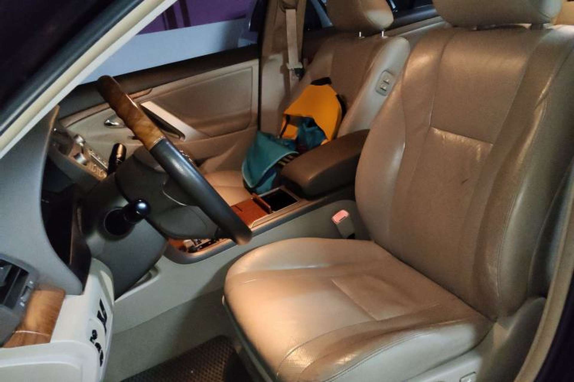 Used Toyota Camry 2011 240G Classic Anniversary Edition Left Front Seat