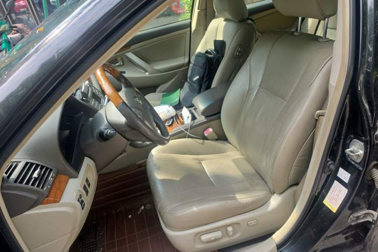 Used Toyota Camry 2011 240G Classic Anniversary Edition Left Front Seat