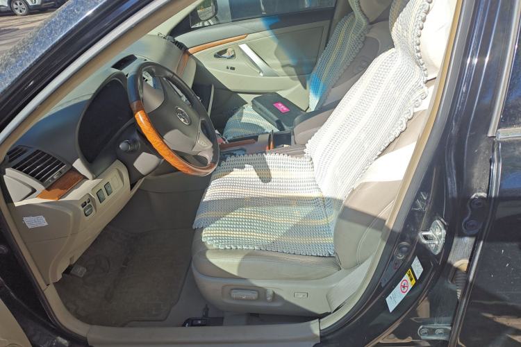 Used Toyota Camry 2011 240G Luxury Anniversary Edition Left Front Seat