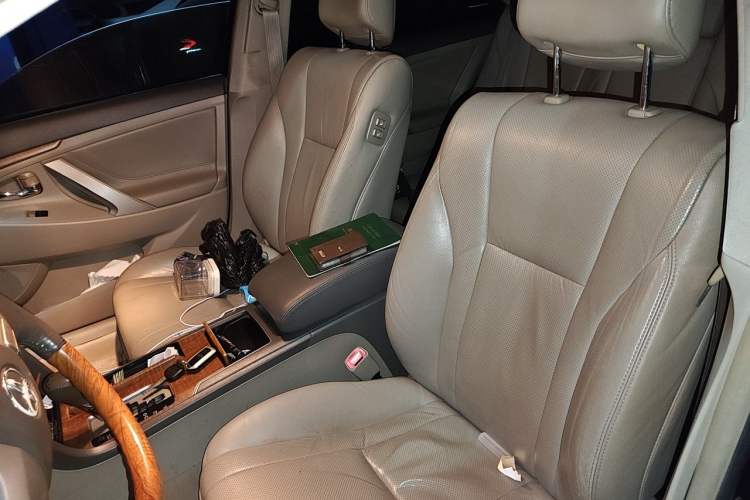 Used Toyota Camry 2011 200G Classic Anniversary Edition Left Front Seat