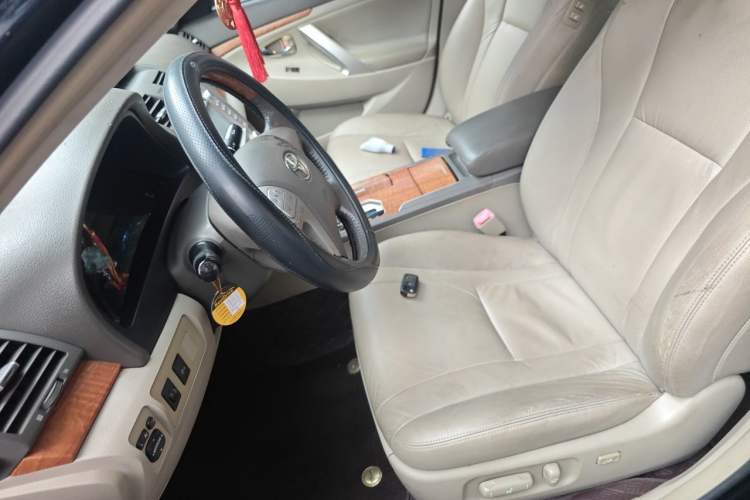 Used Toyota Camry 2011 200G Classic Anniversary Edition Left Front Seat