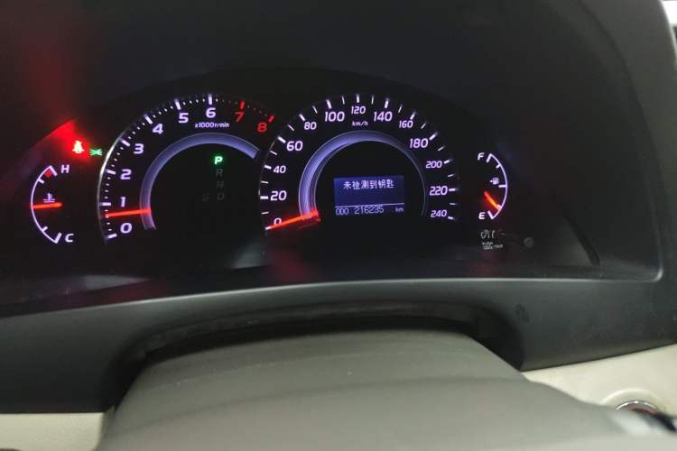 Used Toyota Camry 2011 240G Luxury Anniversary Edition Odometer Close Up