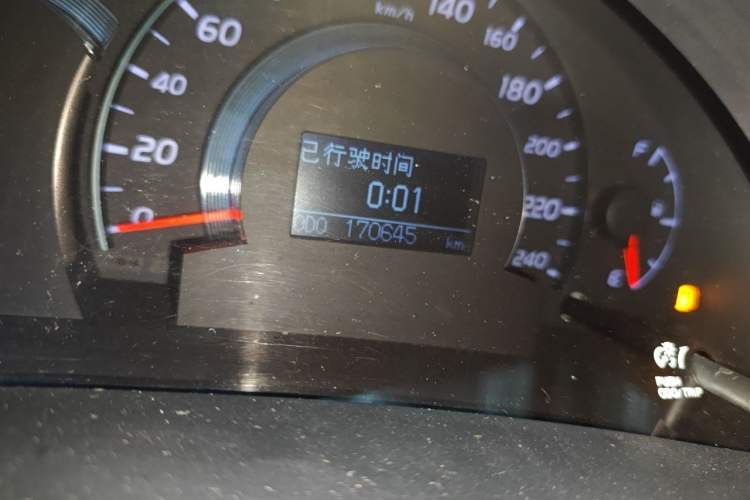 Used Toyota Camry 2011 200G Classic Anniversary Edition Odometer Close Up