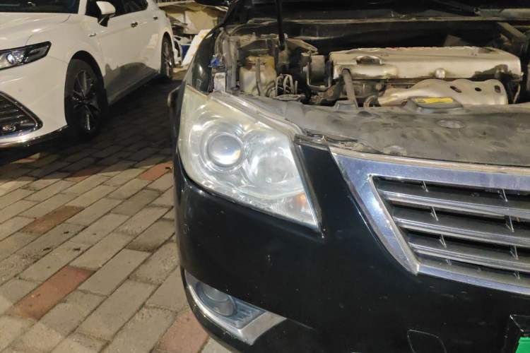 Used Toyota Camry 2011 240G Classic Anniversary Edition Right Front Headlight