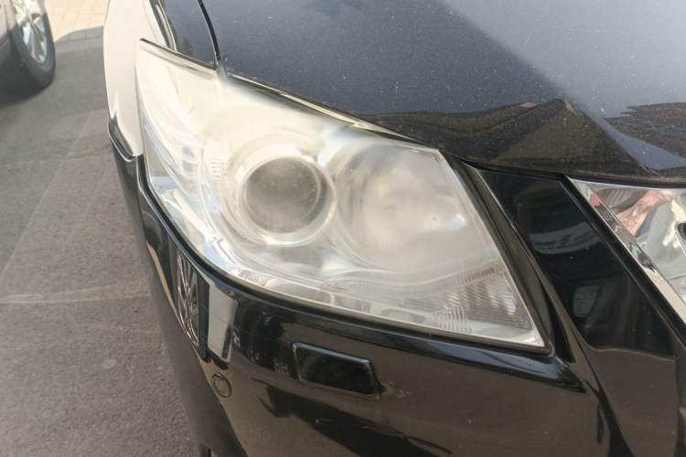 Used Toyota Camry 2011 200G Luxury Anniversary Edition Right Front Headlight