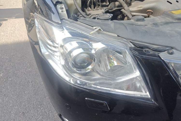 Used Toyota Camry 2011 240G Classic Anniversary Edition Right Front Headlight