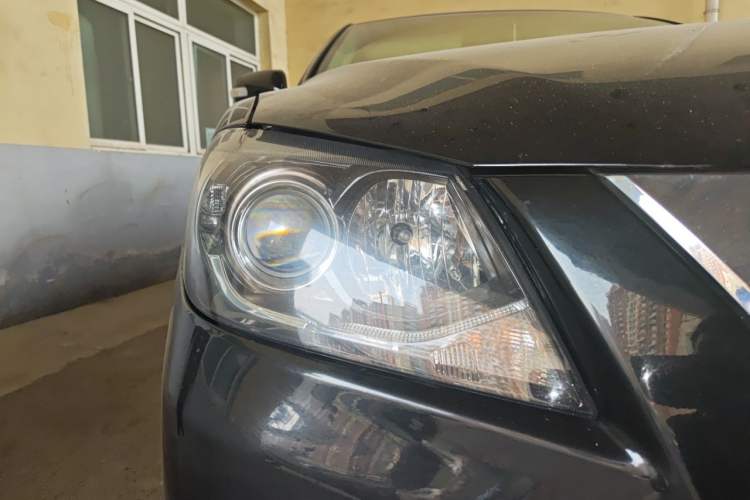 Used Toyota Camry 2011 200E Elite Sunroof Edition Right Front Headlight