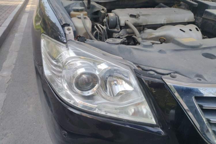 Used Toyota Camry 2011 200G Classic Anniversary Edition Right Front Headlight