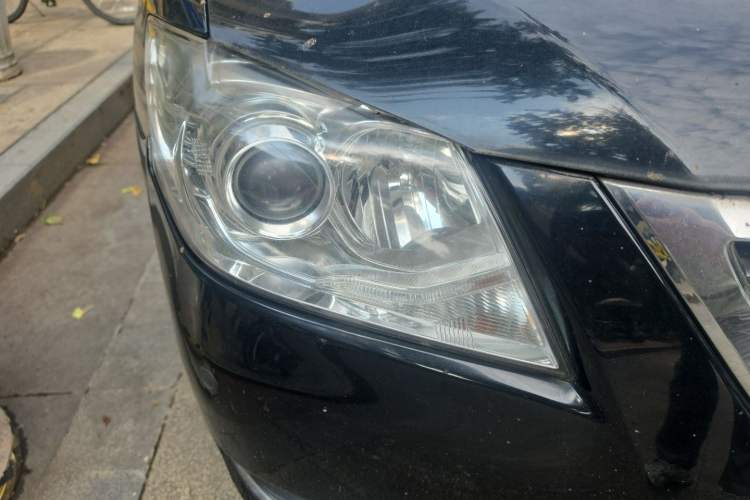 Used Toyota Camry 2011 240G Classic Anniversary Edition Right Front Headlight