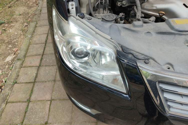 Used Toyota Camry 2011 240G Classic Anniversary Edition Right Front Headlight