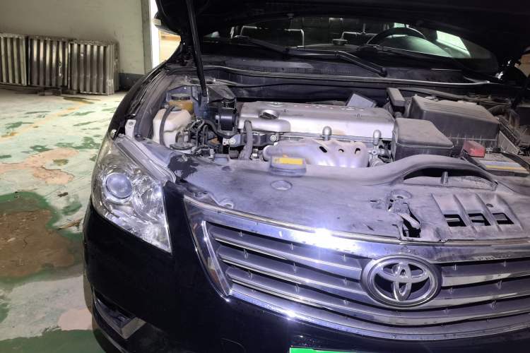 Used Toyota Camry 2011 240G Classic Anniversary Edition Right Front Headlight