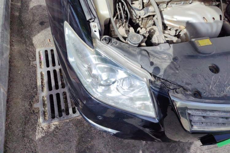 Used Toyota Camry 2011 200G Classic Anniversary Edition Right Front Headlight