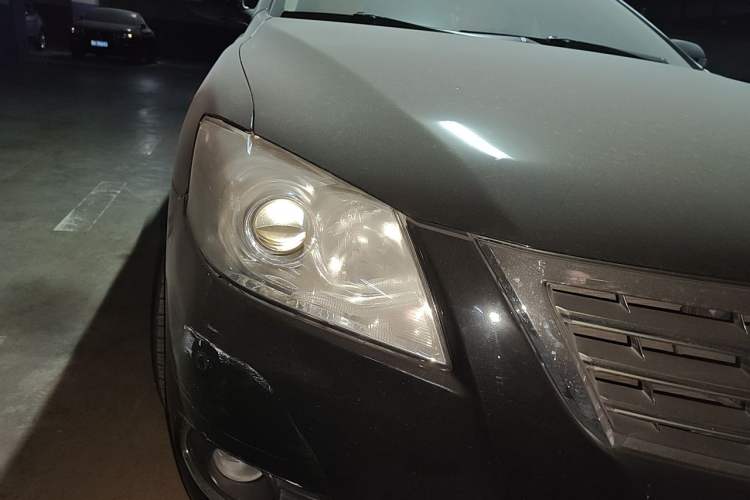 Used Toyota Camry 2011 200G Classic Anniversary Edition Right Front Headlight