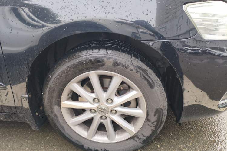 Used Toyota Camry 2011 200G Classic Anniversary Edition Right Front Wheel Hub