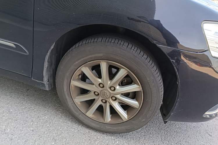 Used Toyota Camry 2011 200G Classic Anniversary Edition Right Front Wheel Hub