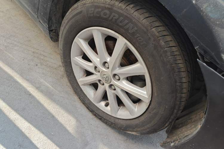 Used Toyota Camry 2011 200G Classic Anniversary Edition Right Front Wheel Hub