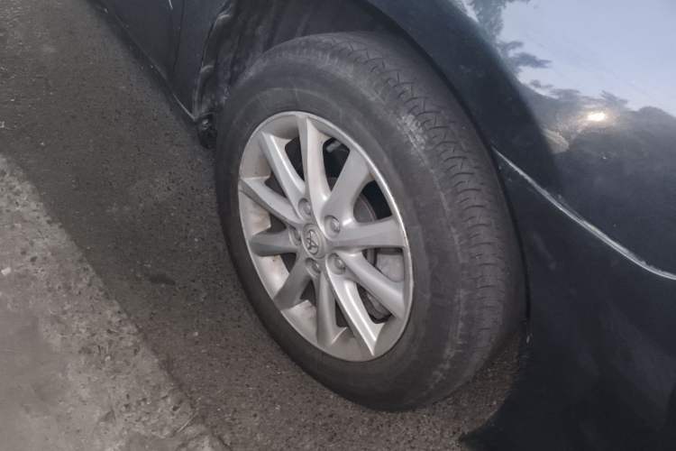 Used Toyota Camry 2011 200G Classic Anniversary Edition Right Front Wheel Hub
