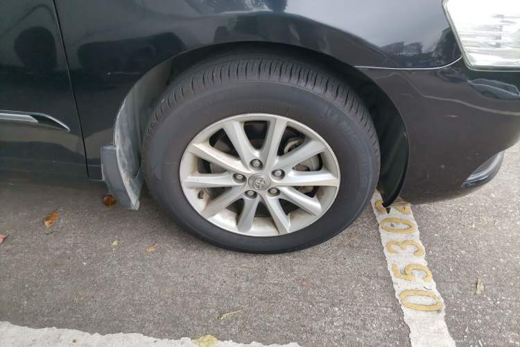 Used Toyota Camry 2011 200G Classic Anniversary Edition Right Front Wheel Hub