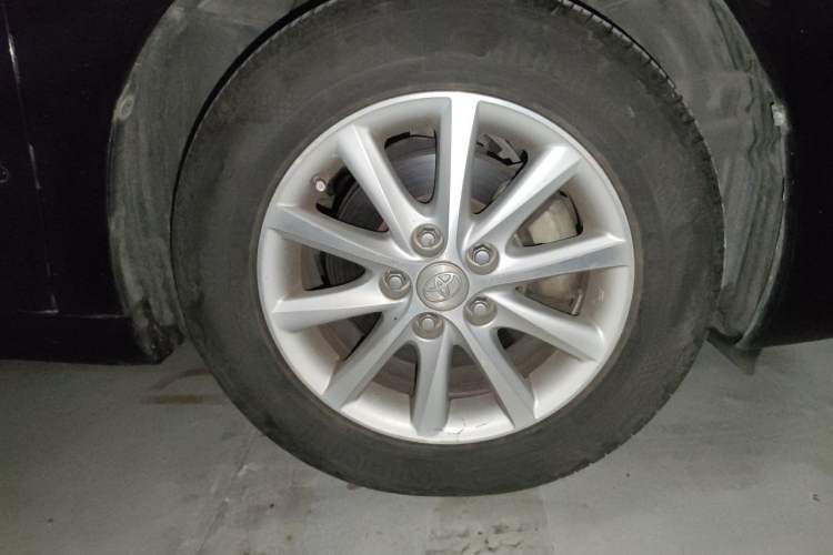 Used Toyota Camry 2011 200G Classic Anniversary Edition Right Front Wheel Hub