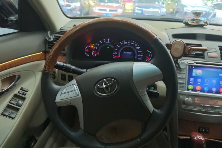 Used Toyota Camry 2011 240G Luxury Anniversary Edition Steering Wheel