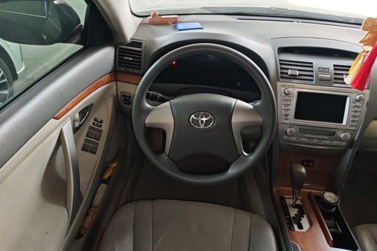 Used Toyota Camry 2011 200E Elite Sunroof Edition Steering Wheel