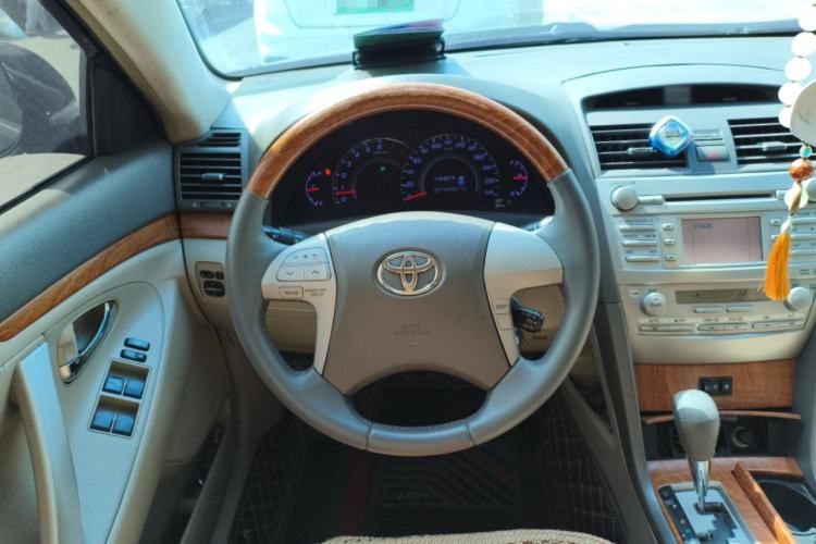 Used Toyota Camry 2011 240G Classic Anniversary Edition Steering Wheel