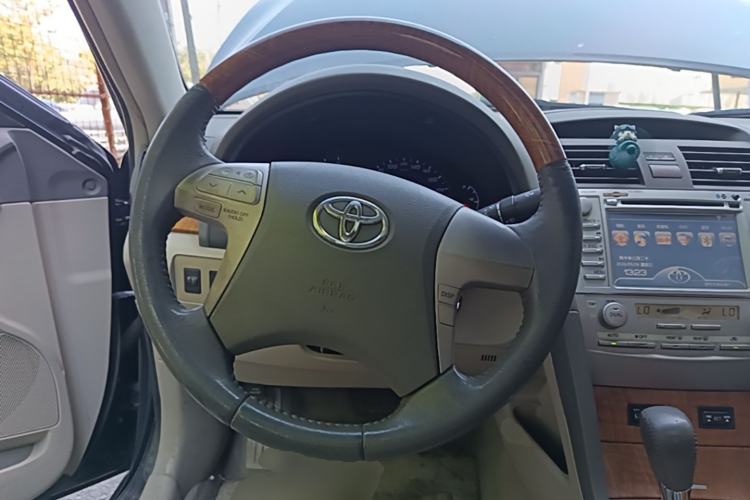 Used Toyota Camry 2011 200G Classic Anniversary Edition Steering Wheel
