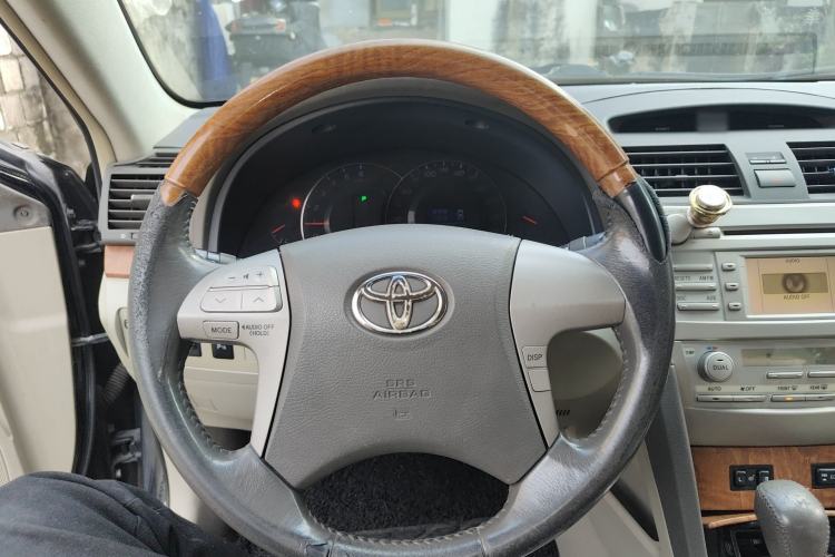 Used Toyota Camry 2011 200G Classic Anniversary Edition Steering Wheel